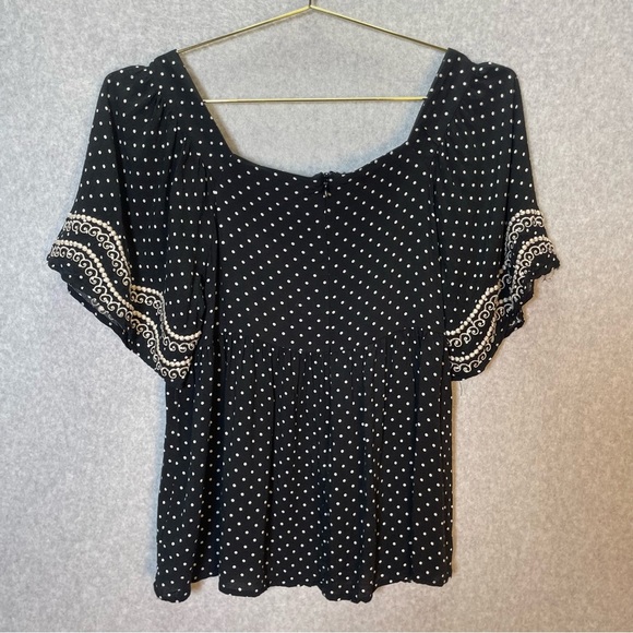 Savanna Jane Babydoll Embroidered Floral Polka Dot Top - Picture 8 of 8